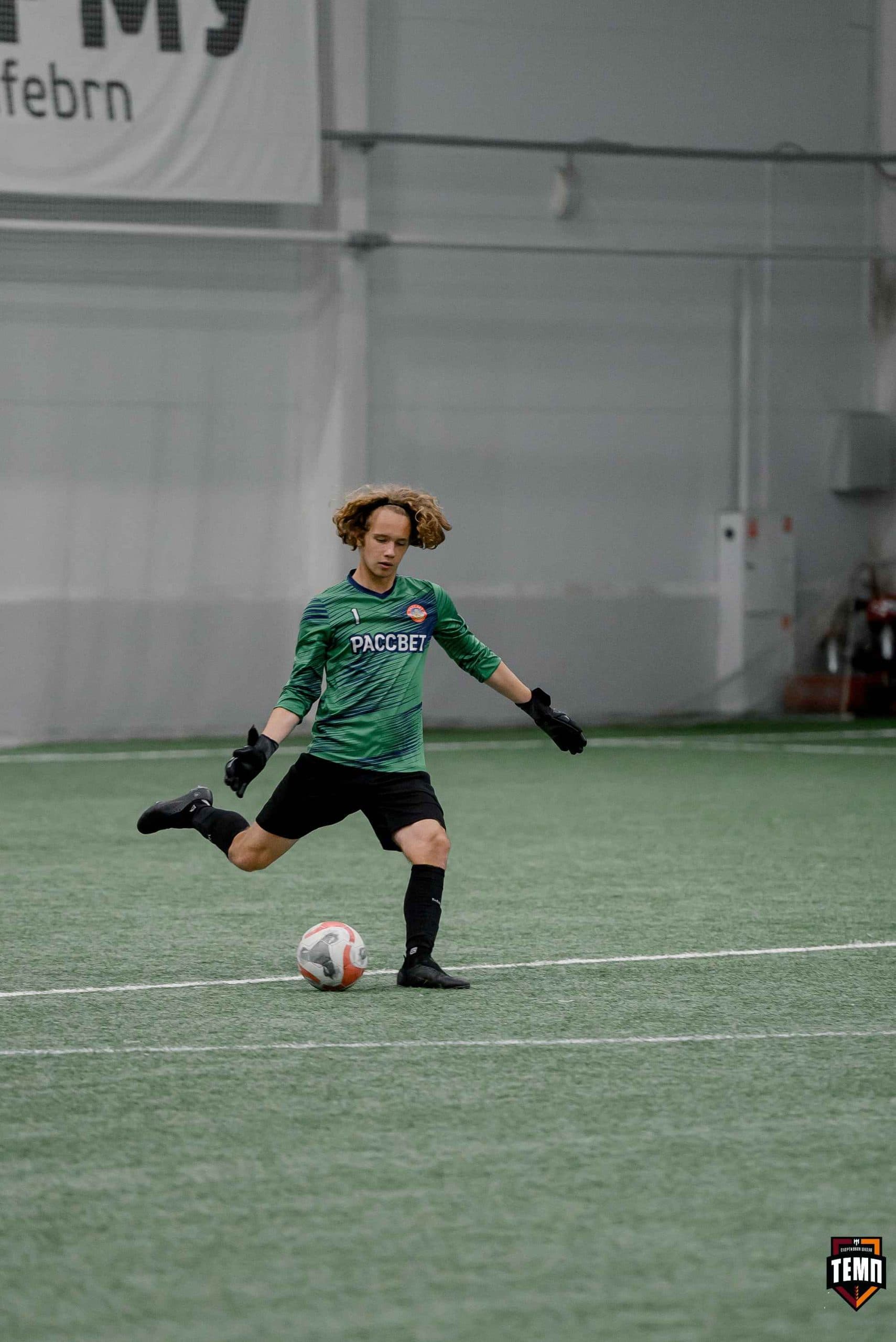 «Темп» 11:1 «Рассвет». Третья лига. 28.09.2025 — кадр 195