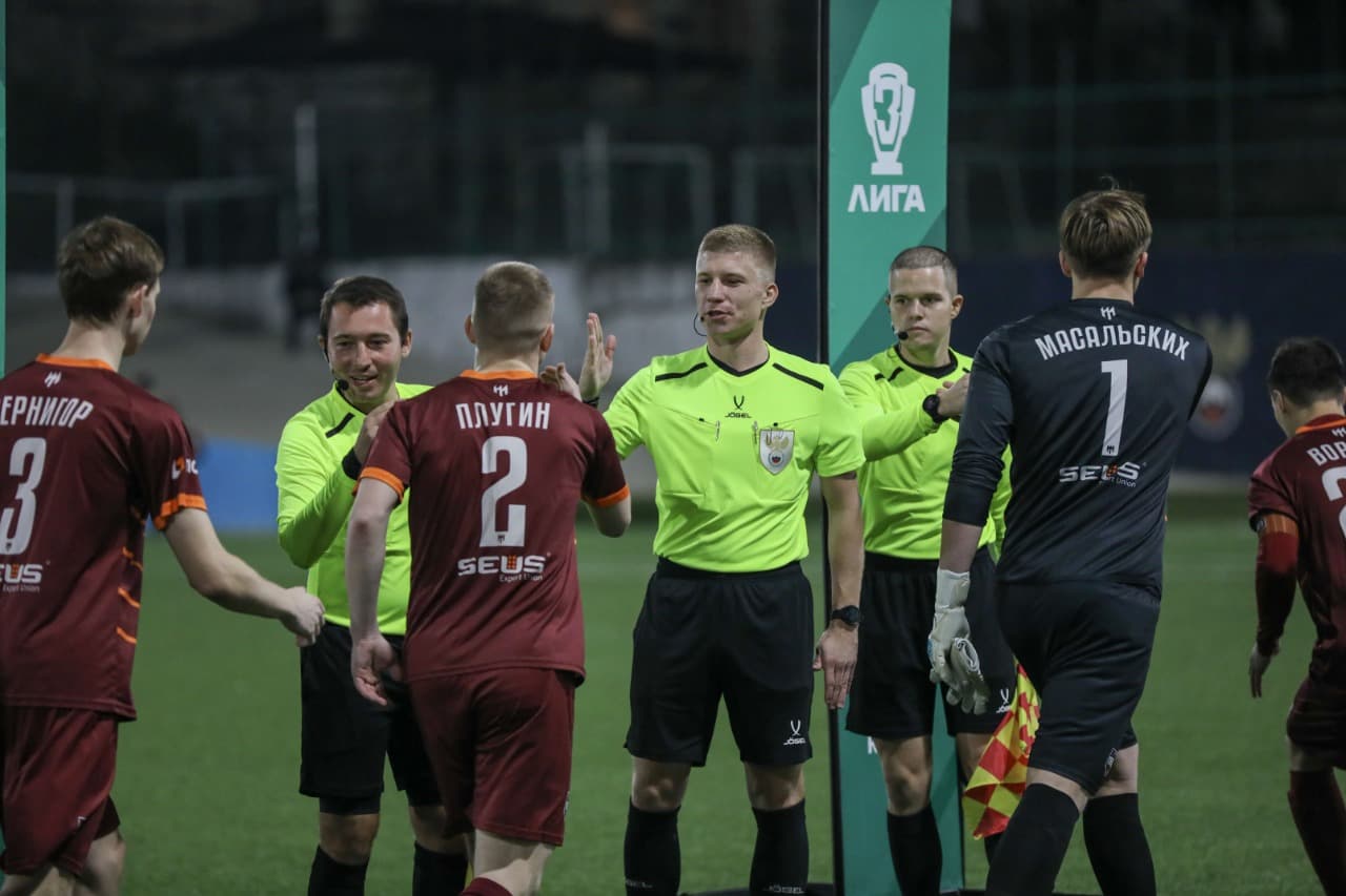 «Темп» 1:1 (5-4 пен.) «Анри». Финальный этап Третьей лиги. 08.11.2025. РФС — кадр 16