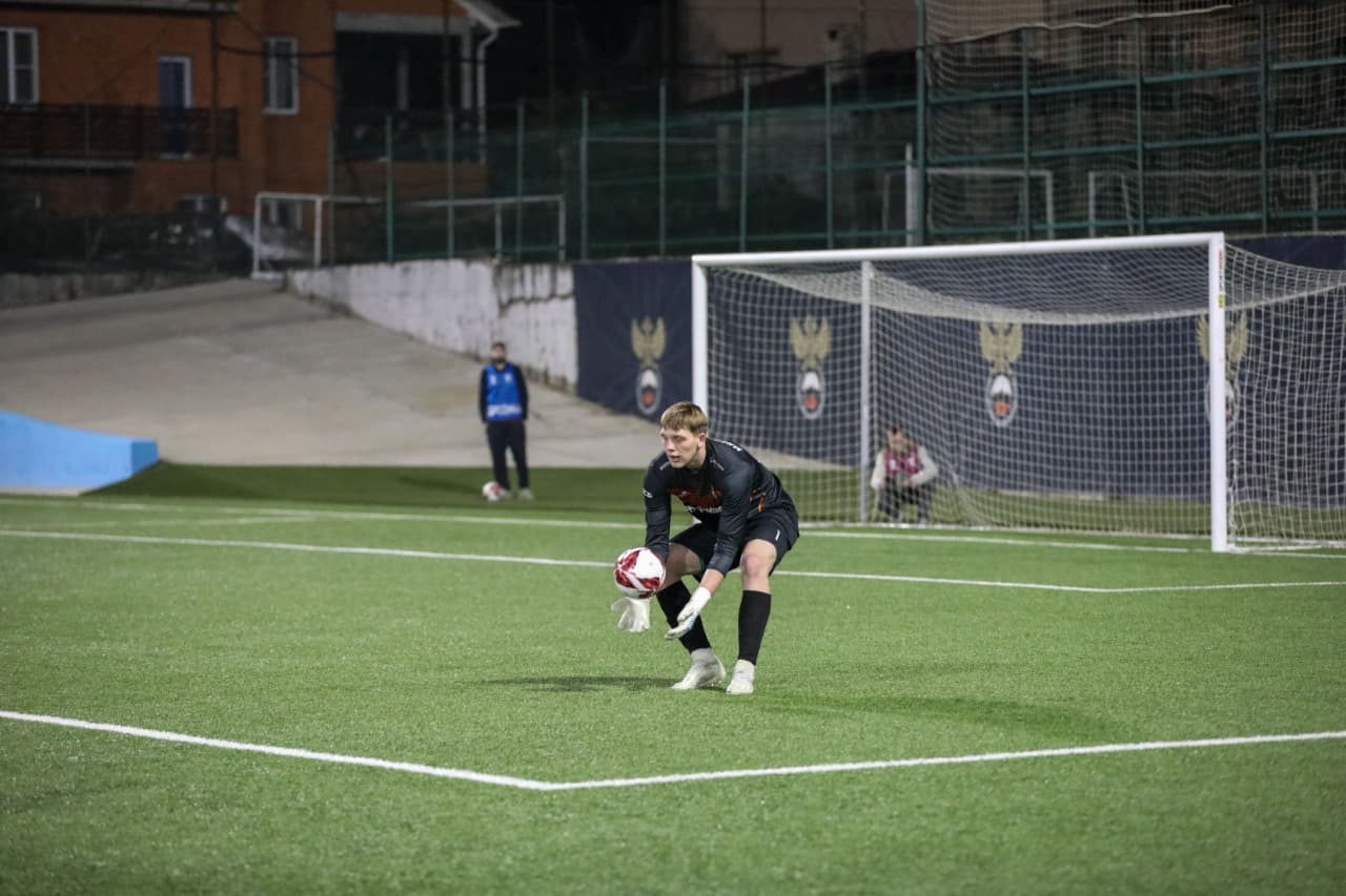 «Темп» 1:1 (5-4 пен.) «Анри». Финальный этап Третьей лиги. 08.11.2025. РФС — кадр 21