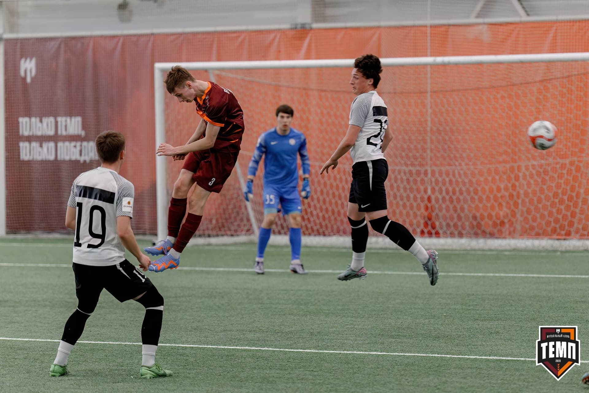 «Темп» 2:0 «Чита». Третья лига. 27.04.2025 — кадр 187