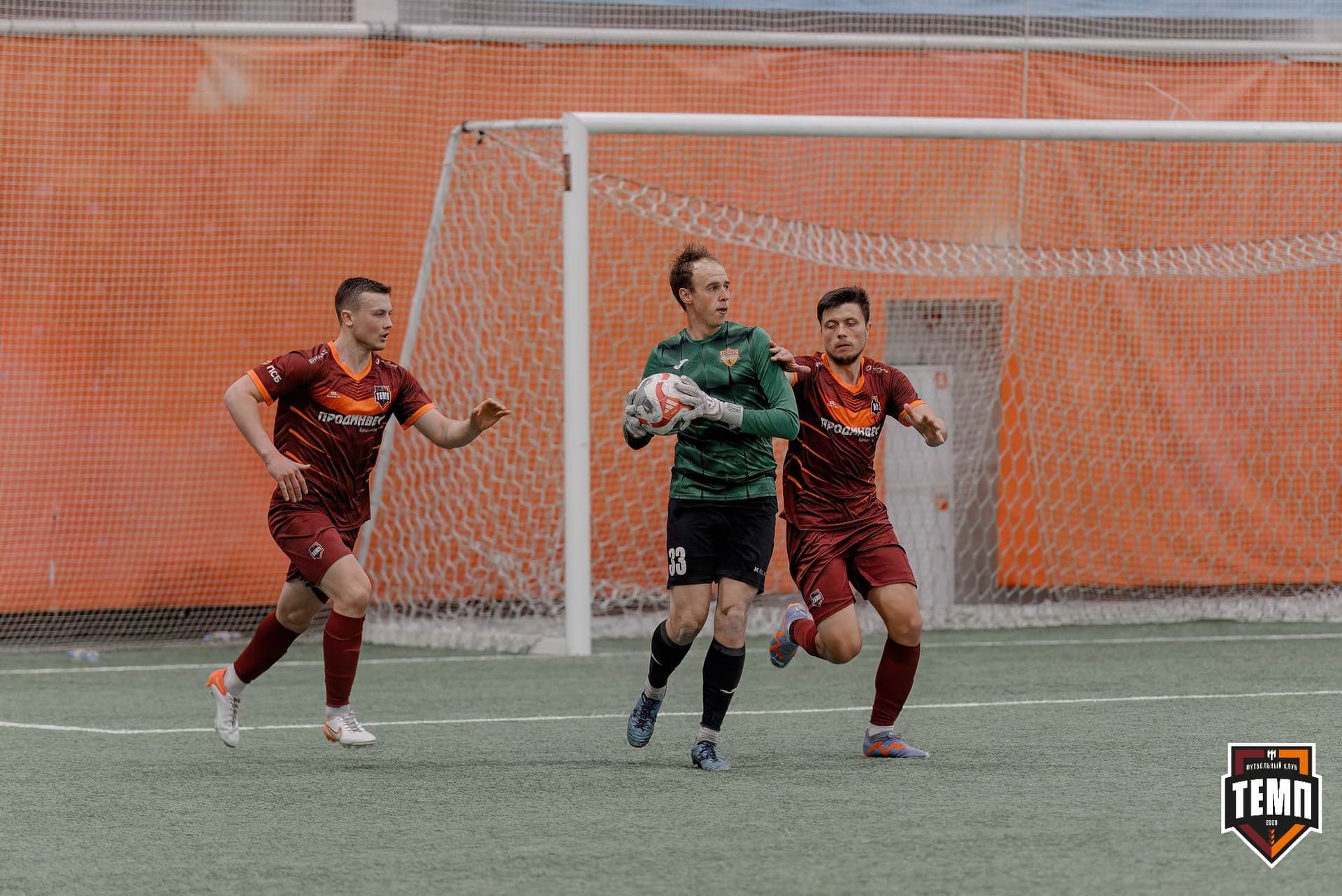 «Темп» 2:0 «Распадская». Третья лига. 04.05.2025 — кадр 203