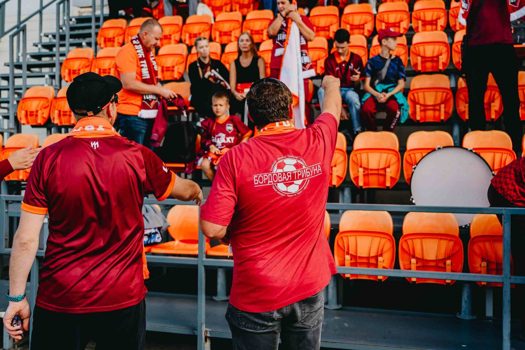 «Чита» 1:4 «Темп». Кубок Сибири. 20.09.2025. Дмитрий Поливода и Александр Чёрный — фото 2