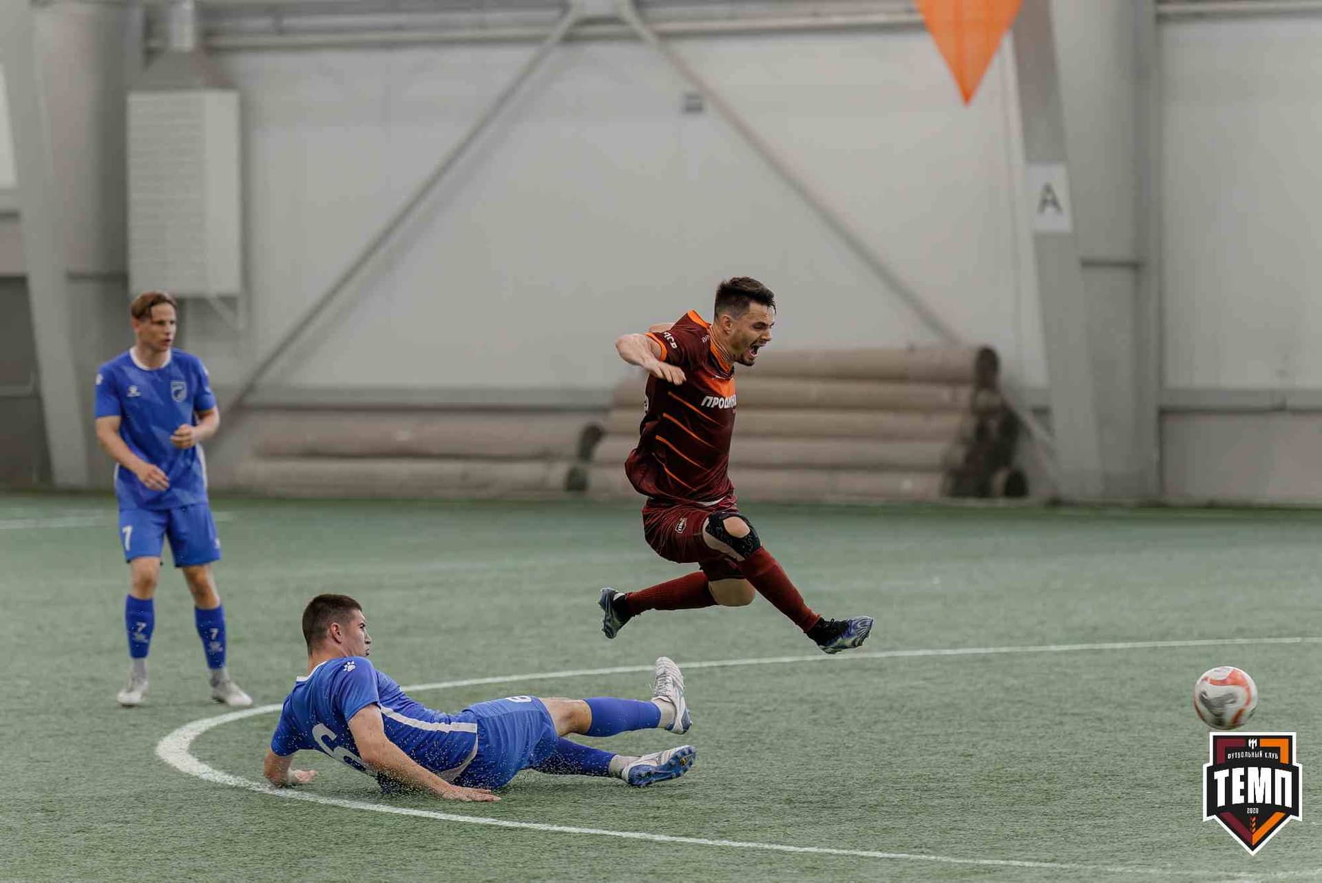 «Темп» 4:1 «Сибирь-М». Третья лига. 22.06.2025 — кадр 213