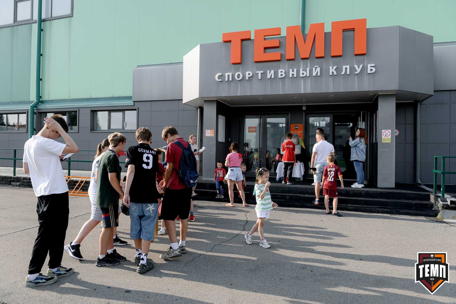 «Темп» 5:0 «Енисей-М». Третья лига. 28.07.2024 — кадр 1