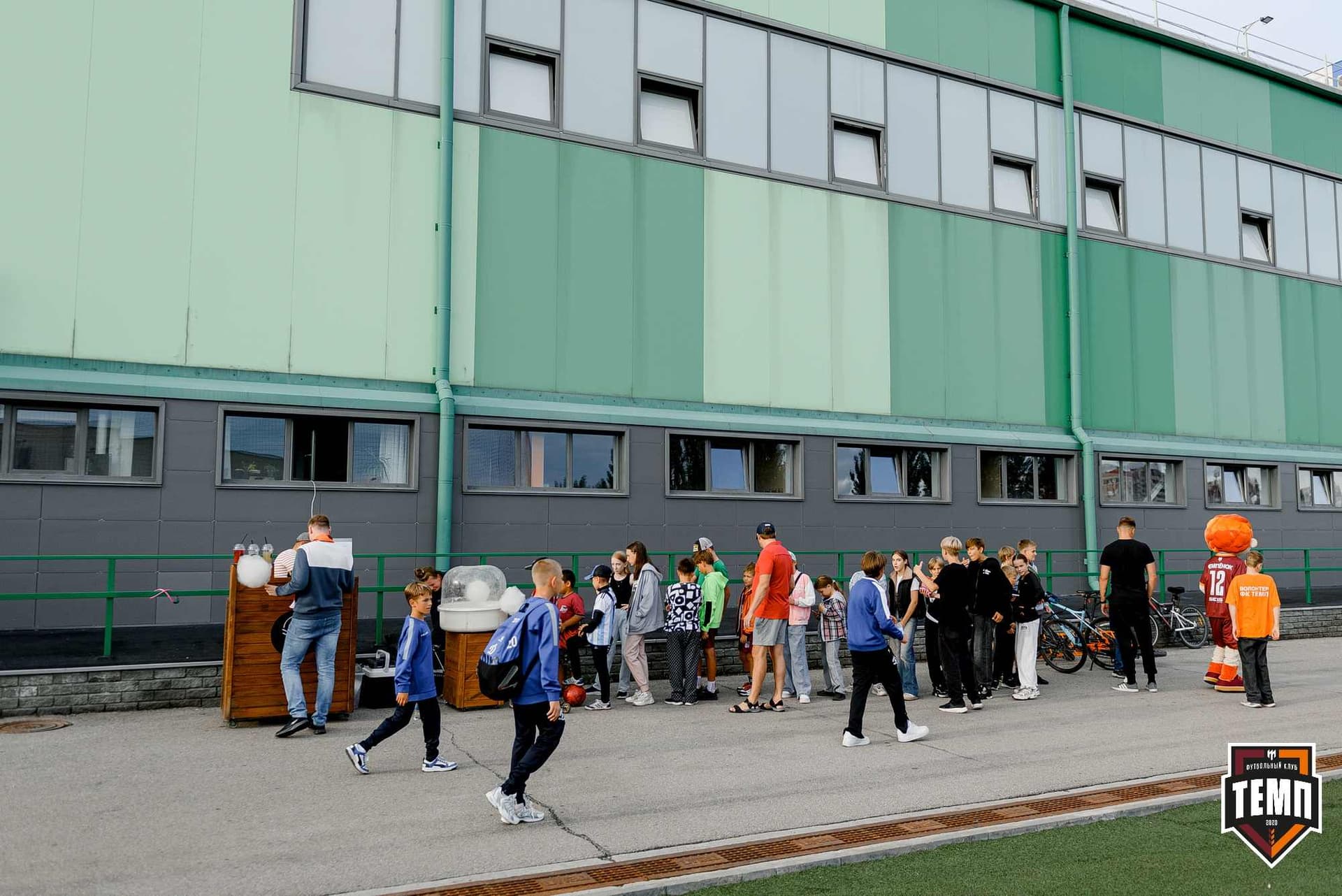 «Темп» 6:0 «Енисей-М». Третья лига. 15.08.2025 — кадр 3