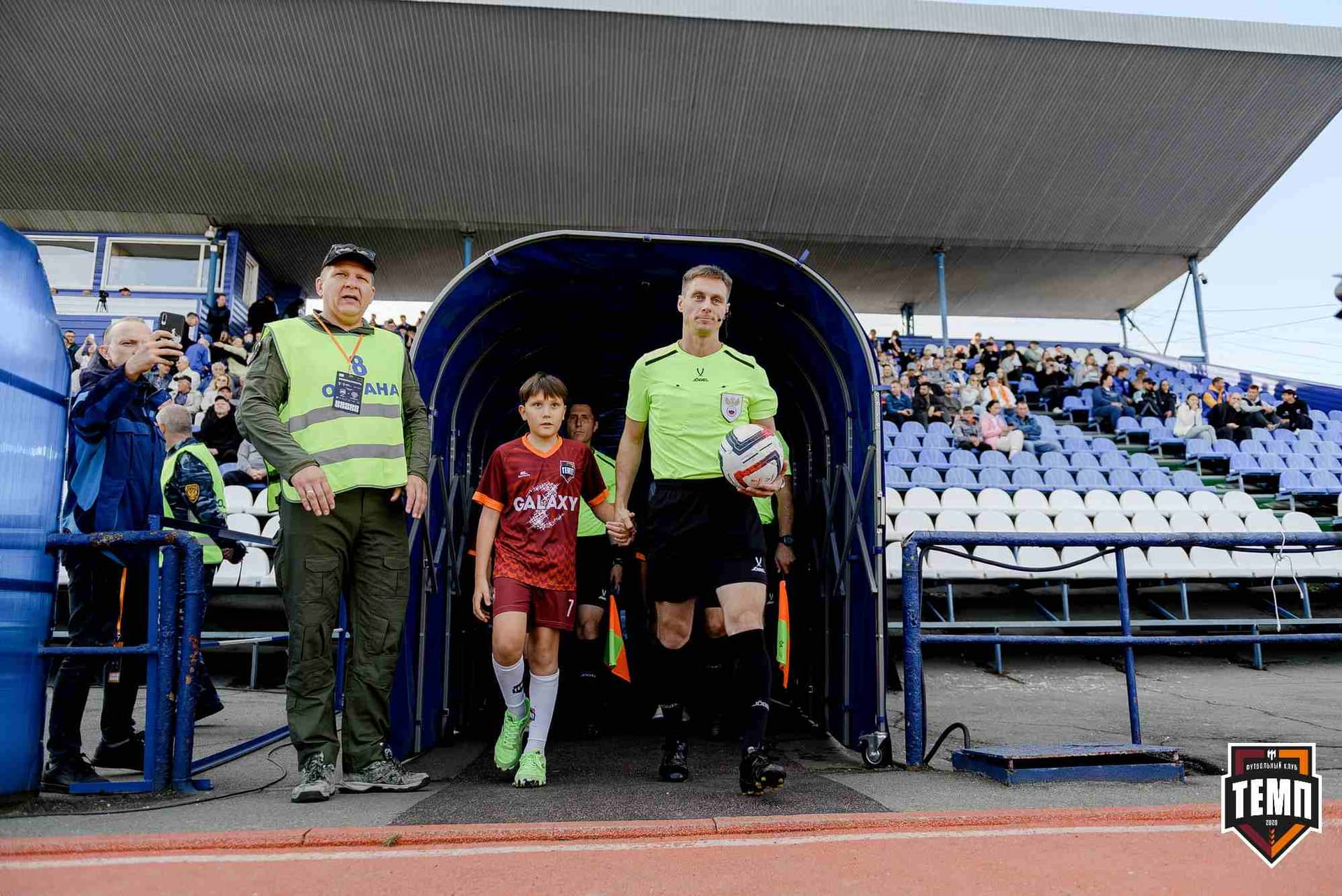 «Темп» 2:2 (пен. 3-1) «Уралец-ТС». FONBET Кубок России. 07.08.2025 — кадр 239