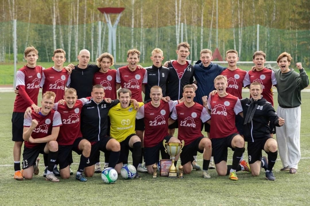 Футболисты «Темпа» вышли во всероссийский финал студенческого турнира!