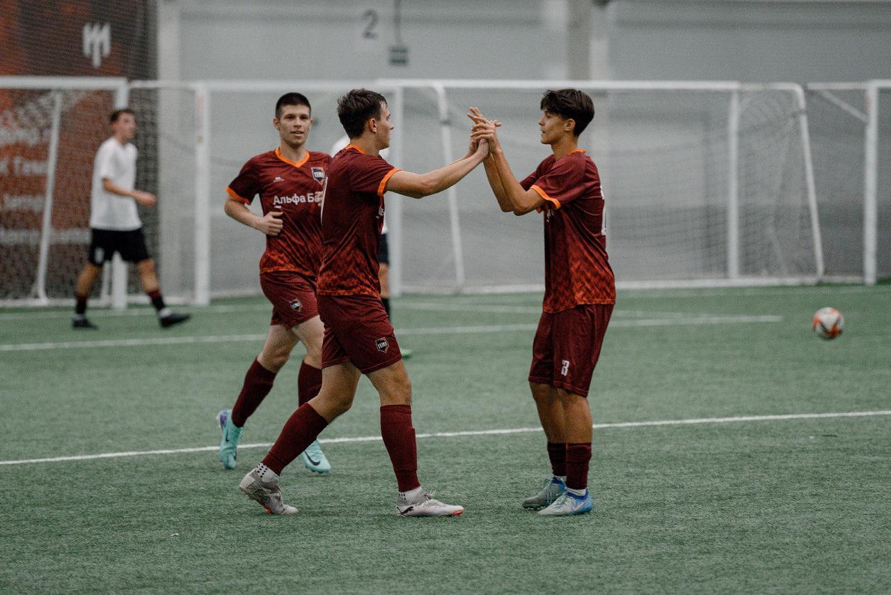 Сборная «Новобранца» выиграла по пенальти у «Темпа-М».